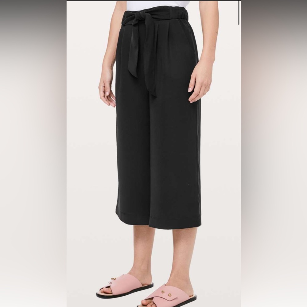 COPY - Lululemon Noir Crop pants Black Sz 12 NWT